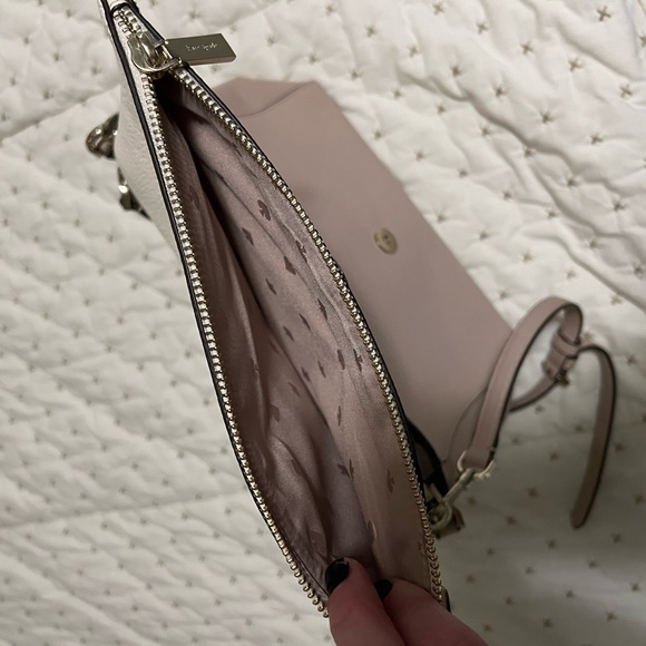 Kate Spade Purse - Picture 5 of 6